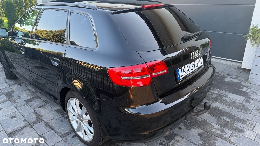 Audi A3 Sportback 1.6 TDI Ambiente - 6