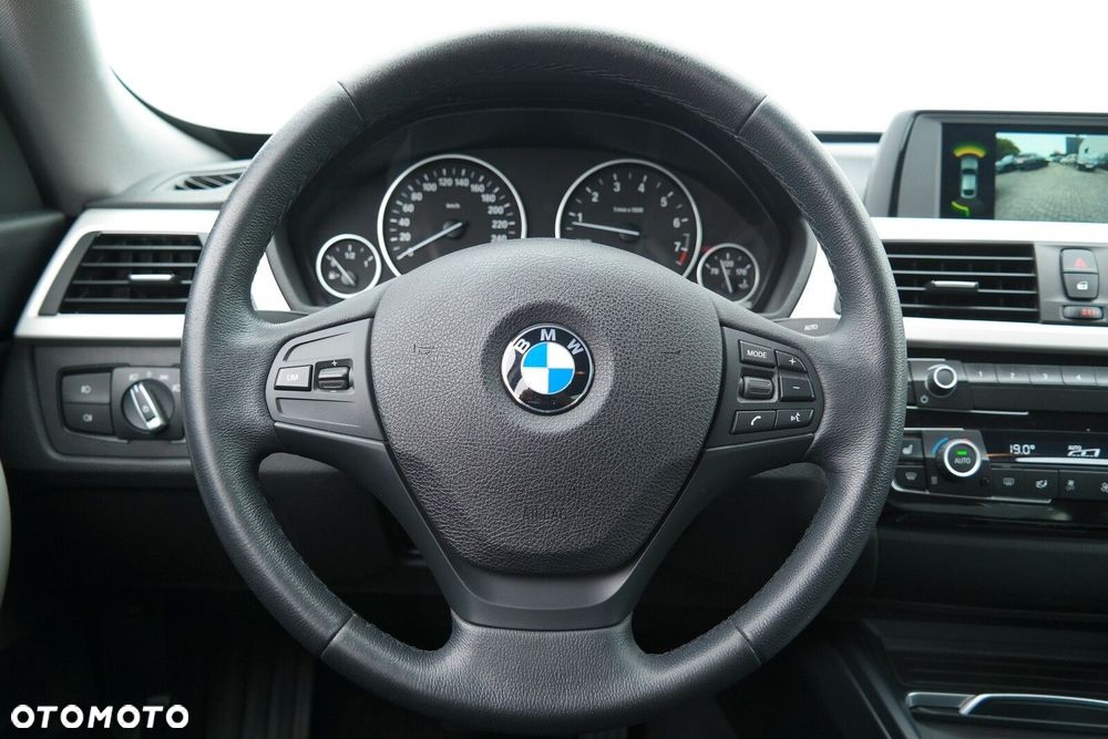 BMW 3GT - 17