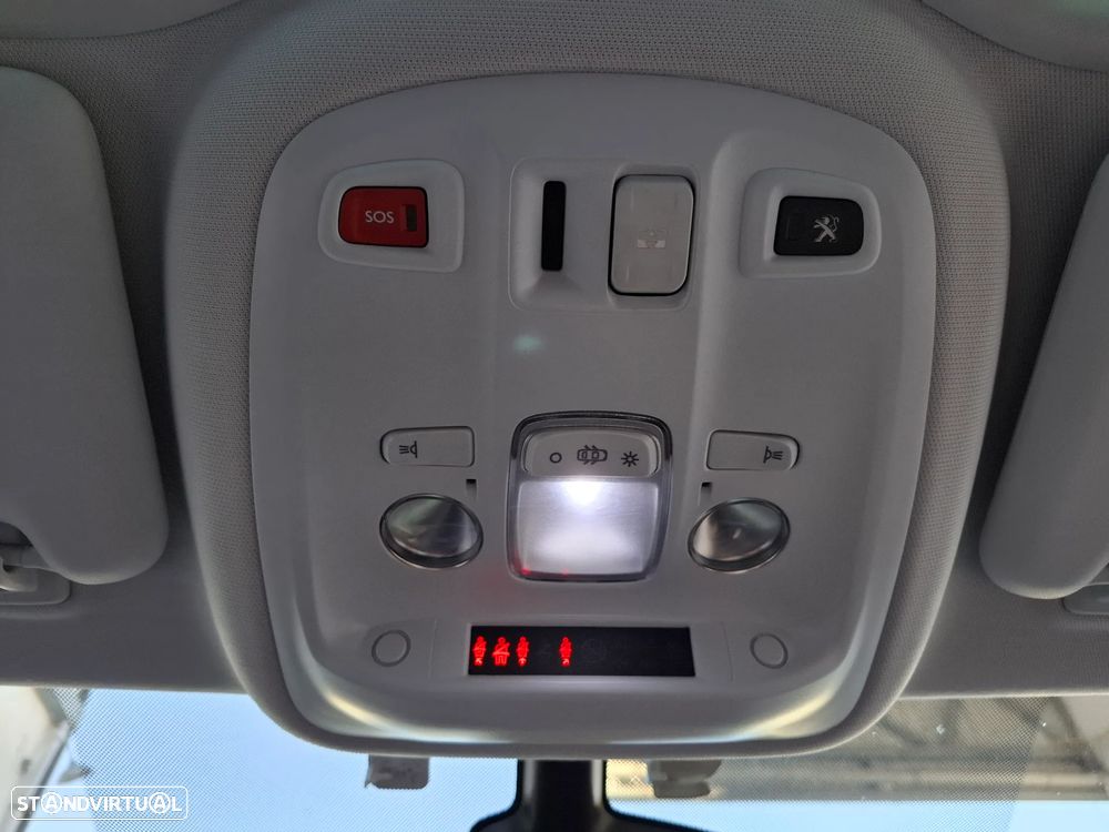 Peugeot 308 SW BlueHDi 120 Stop & Start Style - 22