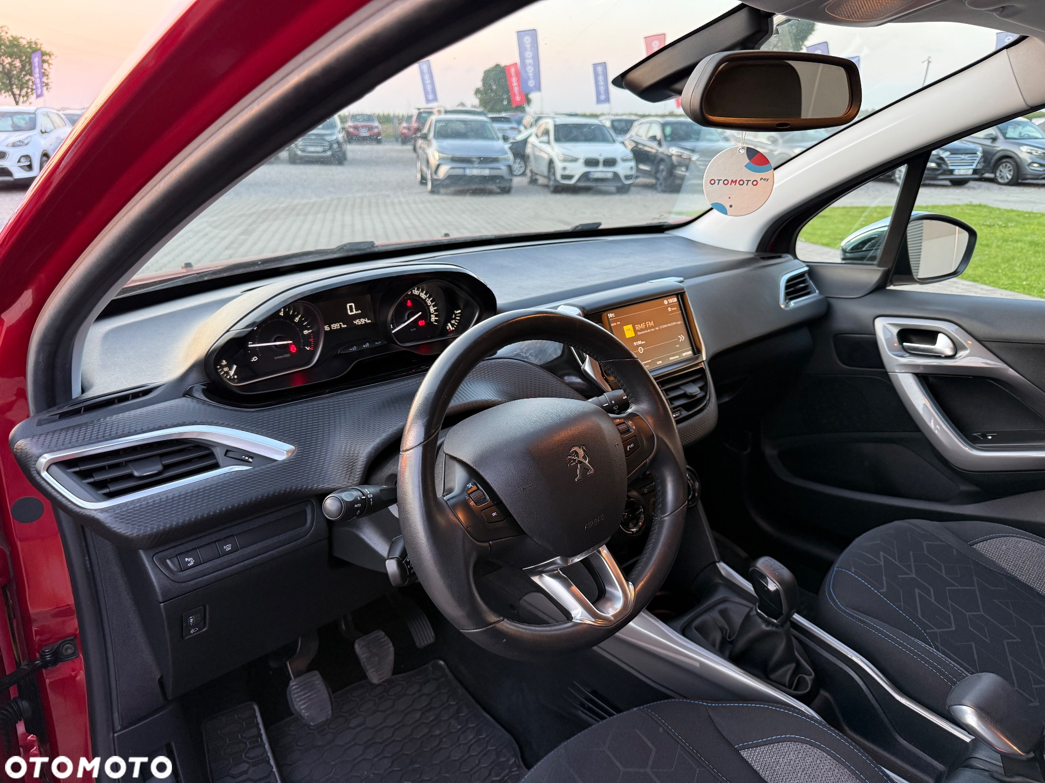 Peugeot 2008 1.2 Pure Tech Active S&S - 18