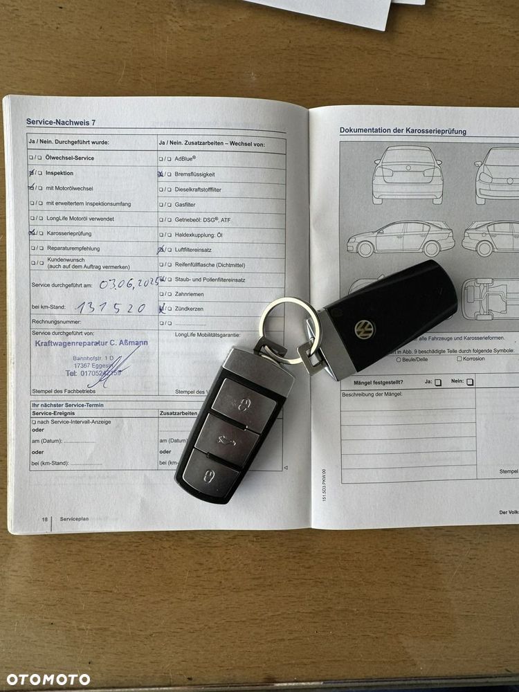Volkswagen Passat - 11