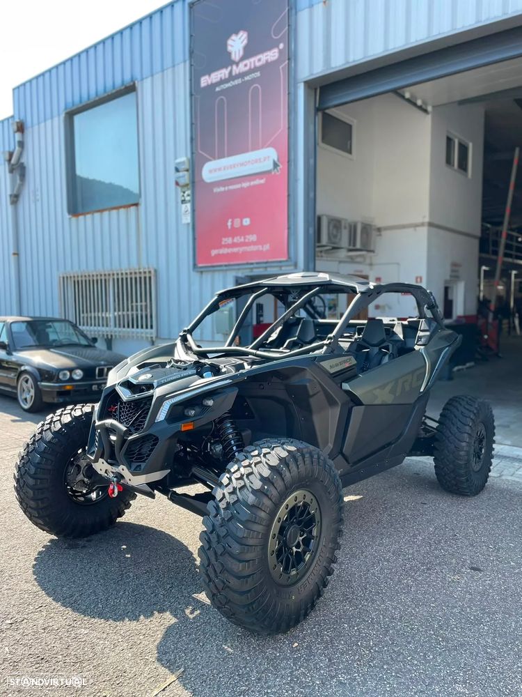 Can-Am Maverick X3 RC Turbo RR 2026 - Homologado - 1