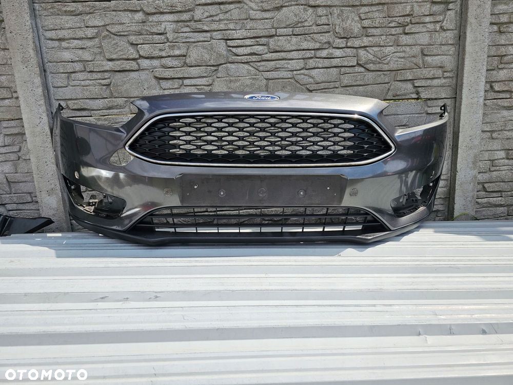 Ford Focus mk3 lift ZDERZAK PRZOD - 1