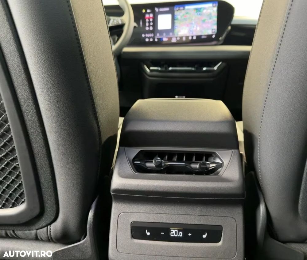 Audi Q6 - 10