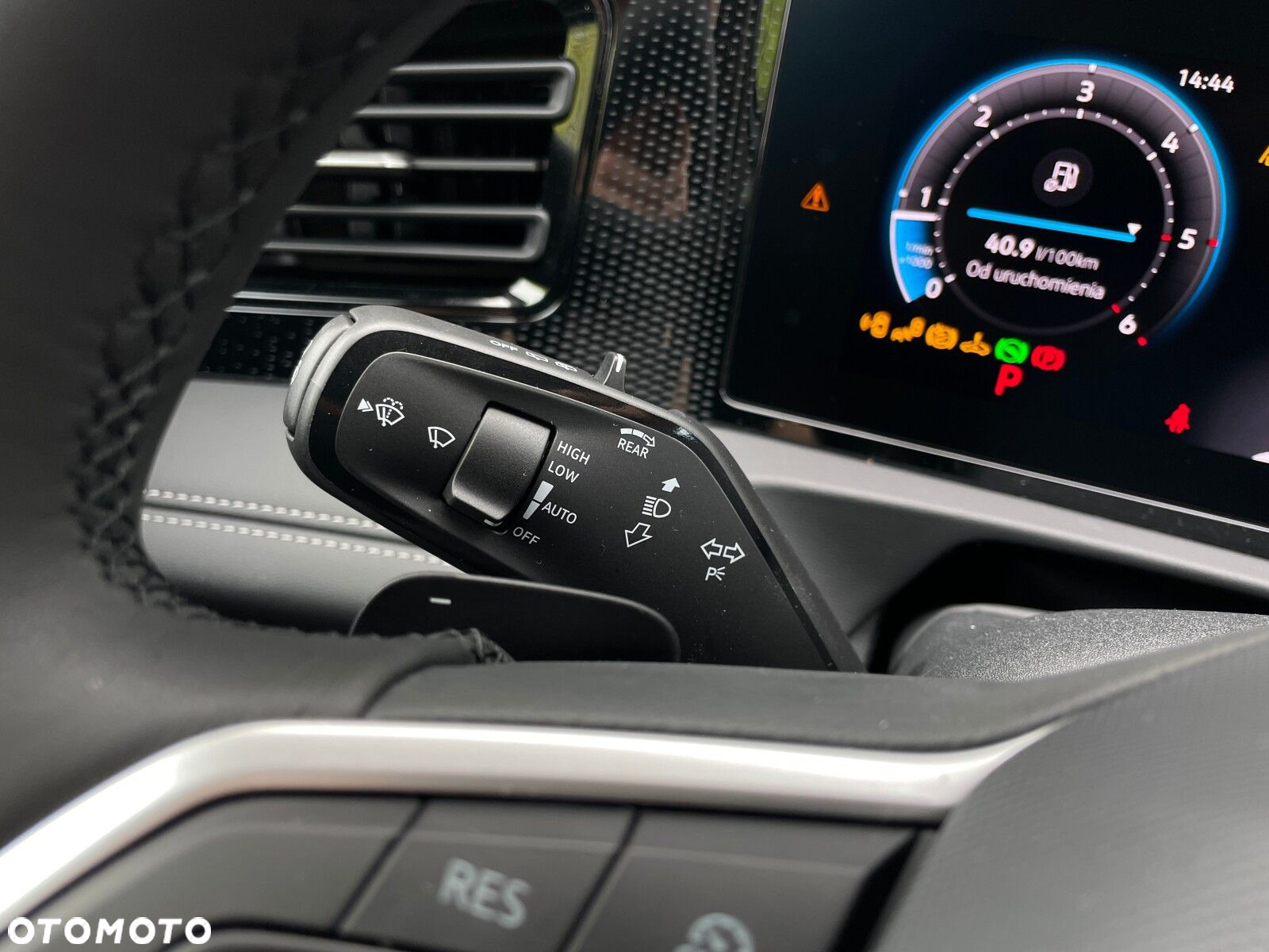 Volkswagen Tiguan 2.0 TDI Special Edition DSG - 16