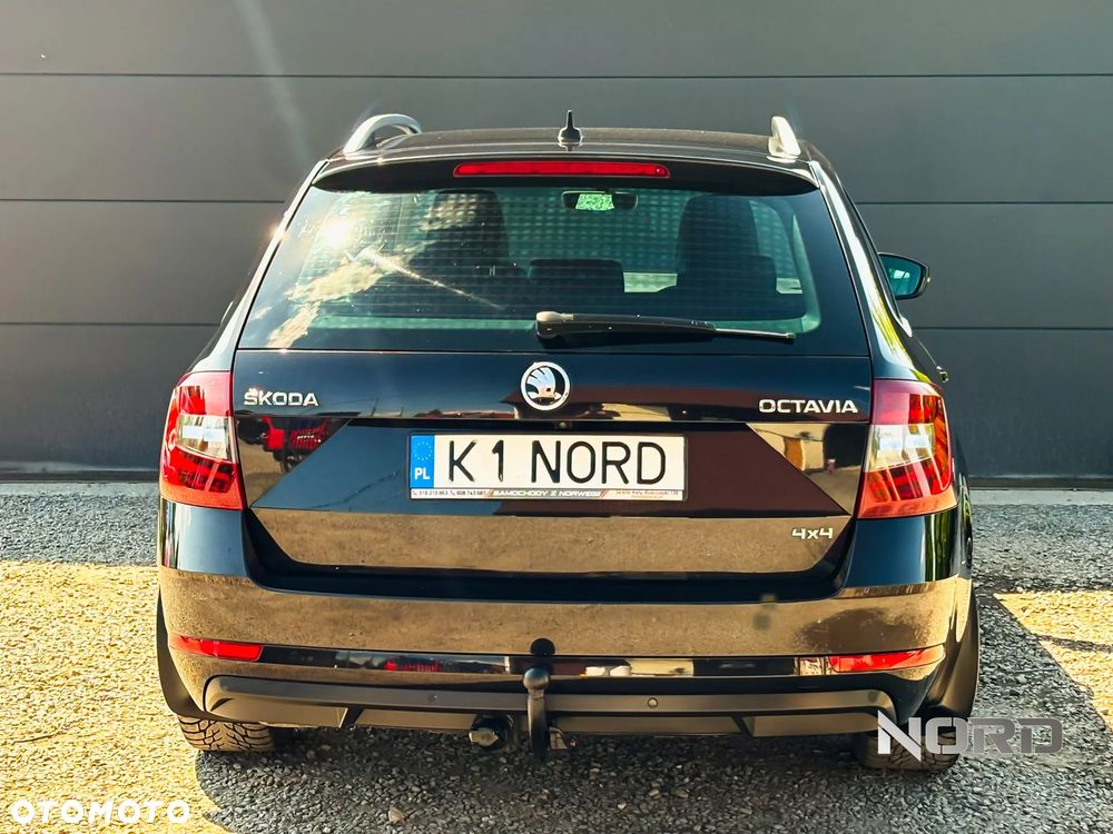 Skoda Octavia 2.0 TDI 4x4 Style DSG - 8