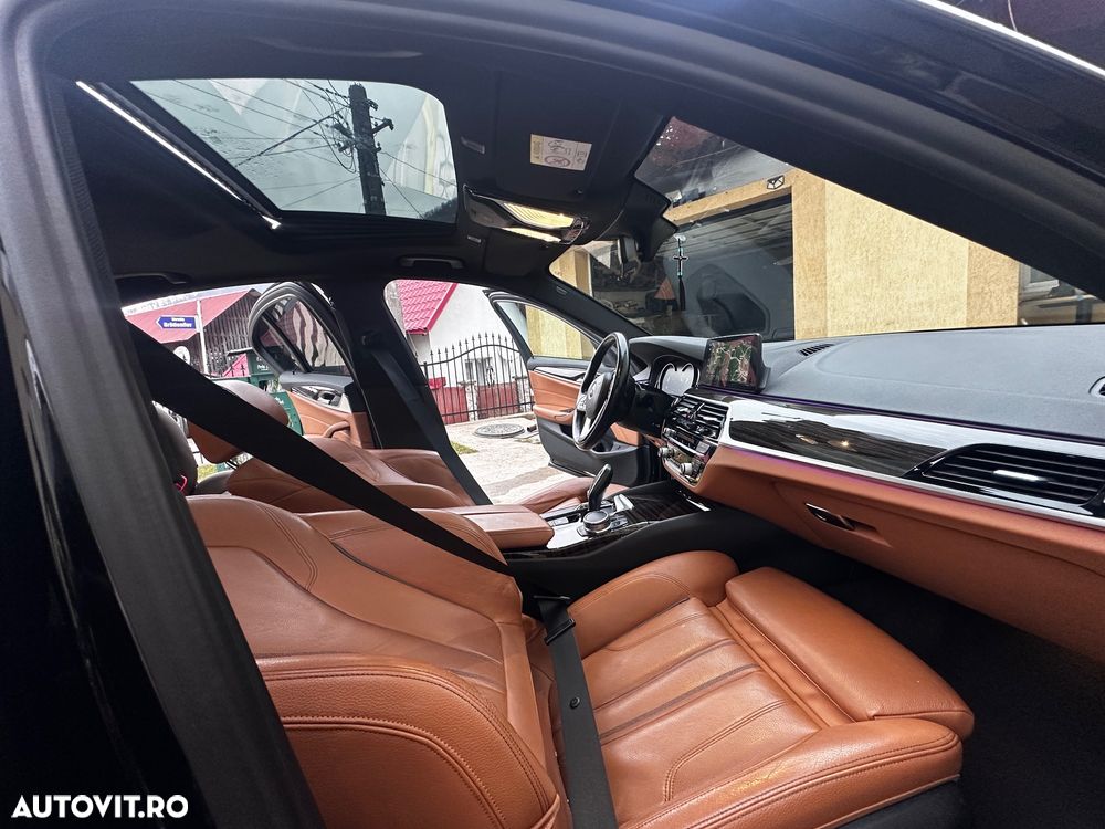 BMW Seria 5 520d Aut. Sport Line - 17