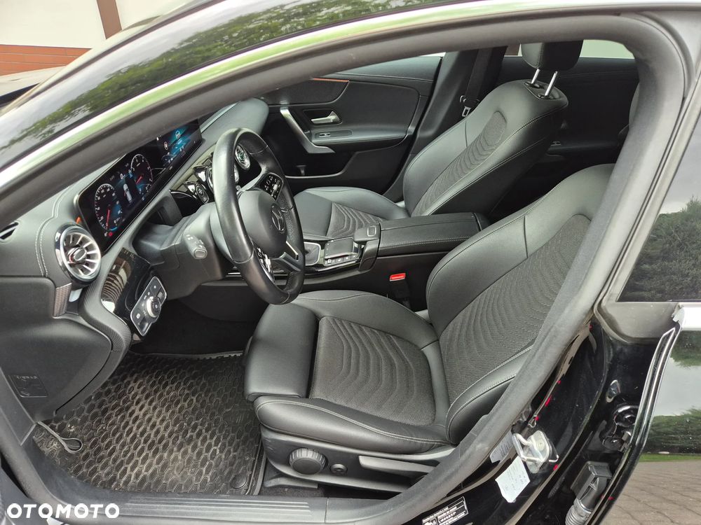 Mercedes-Benz CLA - 7