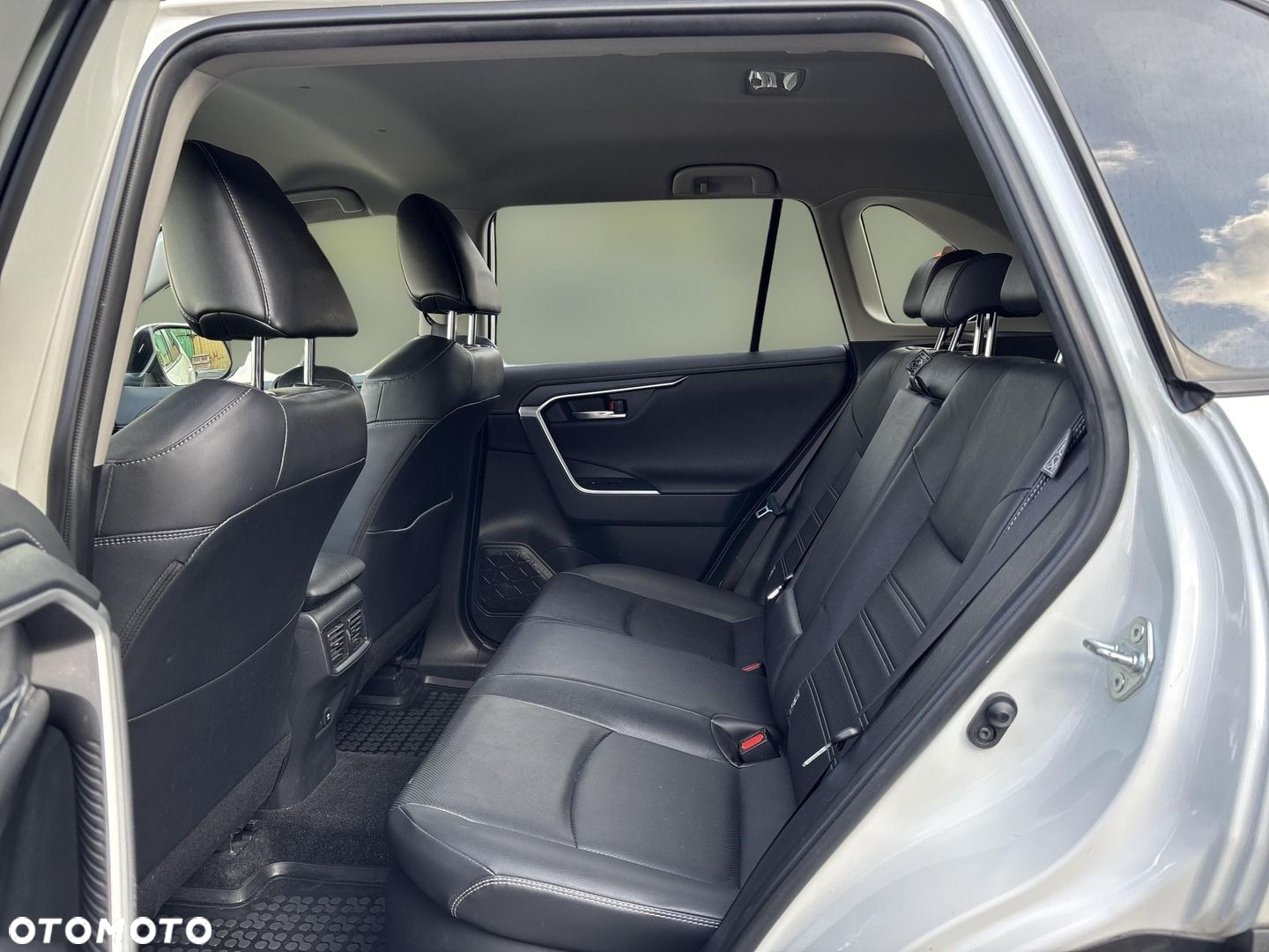 Toyota RAV4 2.5 Hybrid Executive 4x2 - 14