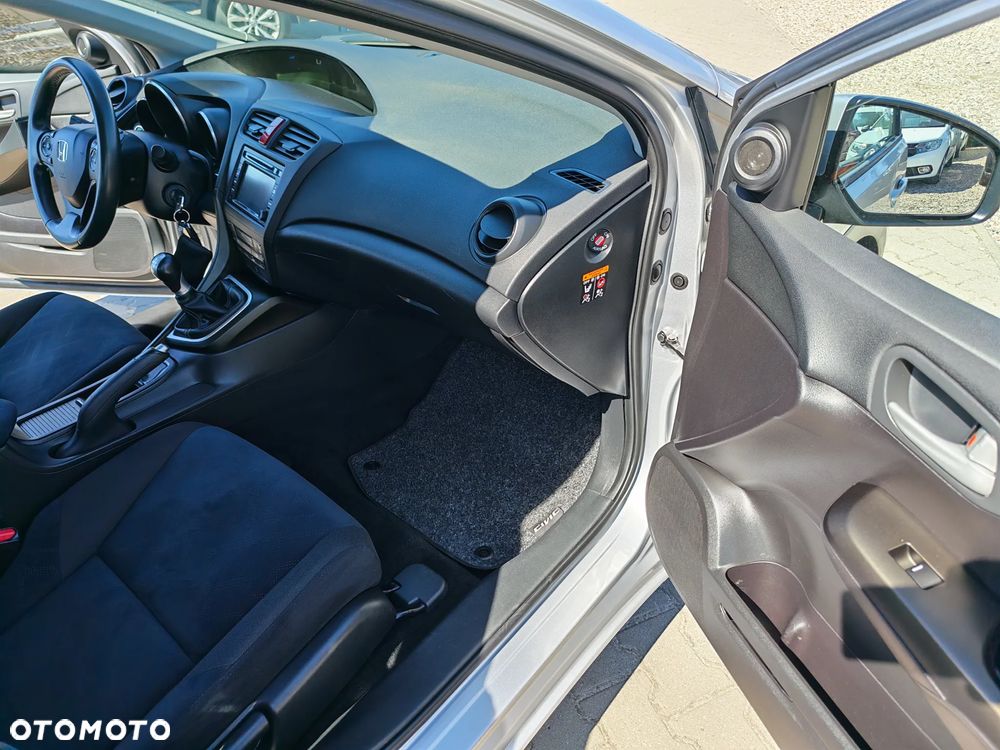 Honda Civic 1.4 i-VTEC - 23