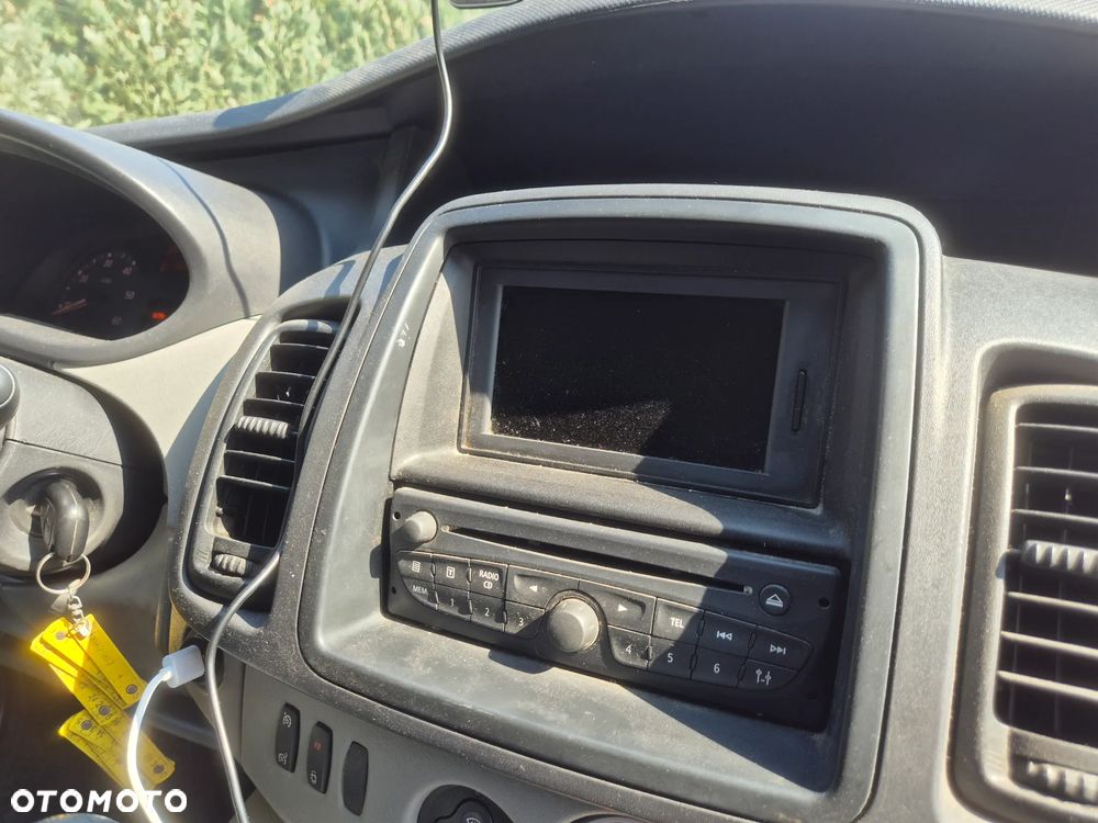 Renault Trafic - 8