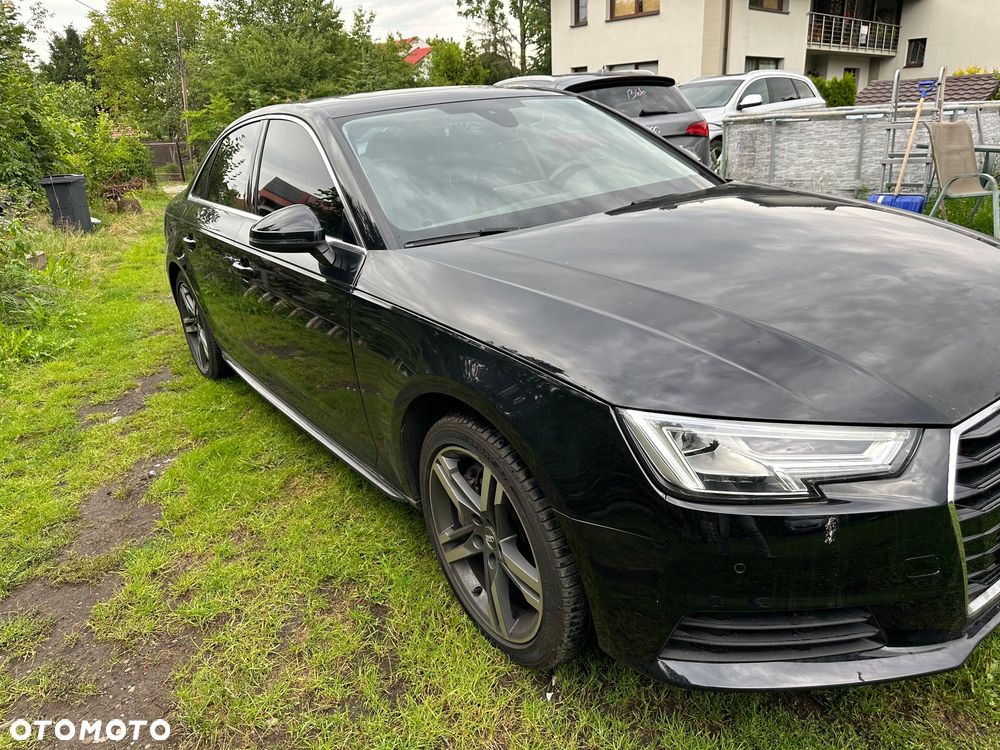 Audi A4 Limousine - 3