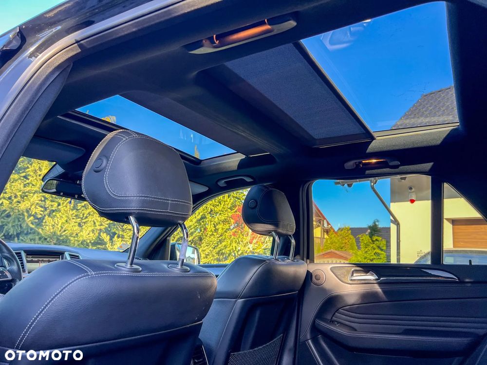 Mercedes-Benz ML 350 BlueTEC 4-Matic - 15