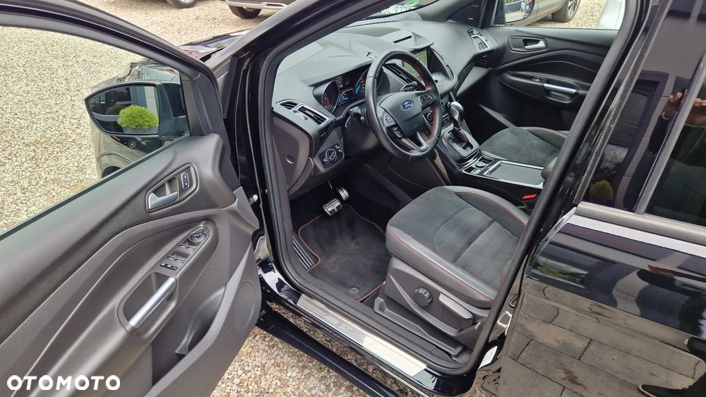 Ford Kuga 2.0 TDCi 4x4 ST-Line - 9