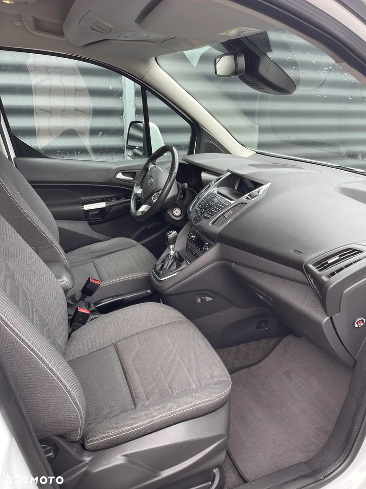 Ford Tourneo Connect Gr 1.5 TDCi Titanium - 11