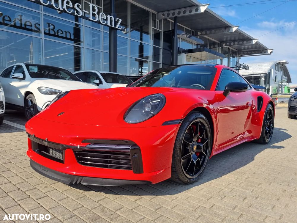 Porsche 911-TURBO-S - 1