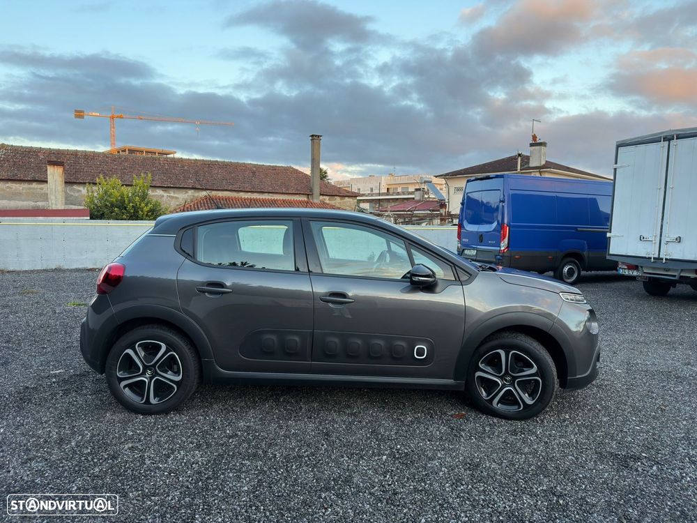 Citroën C3 1.2 PureTech Shine - 24