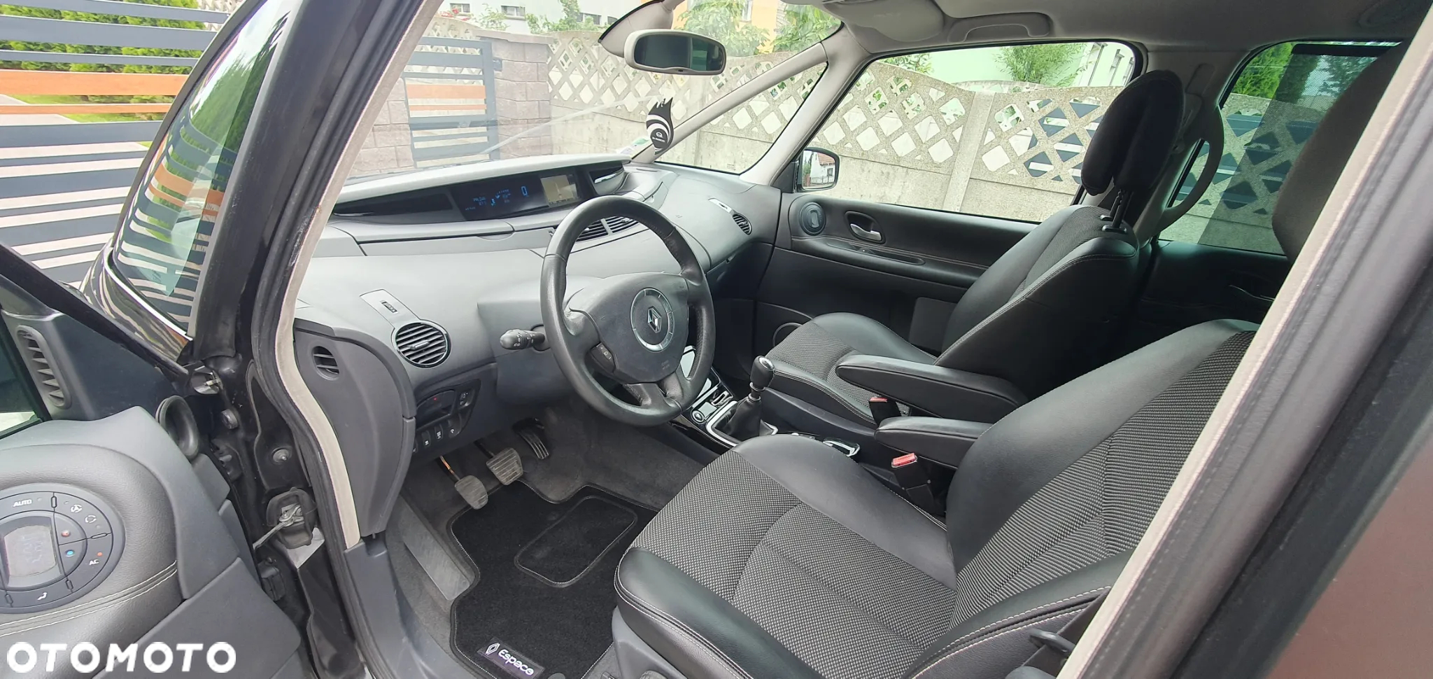Renault Espace 2.0 dCi 150 FAP Celsium - 9