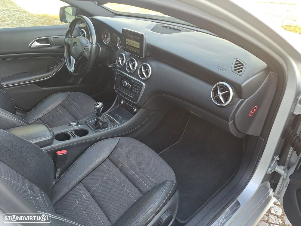 Mercedes-Benz A 180 CDI (BlueEFFICIENCY) Urban - 22