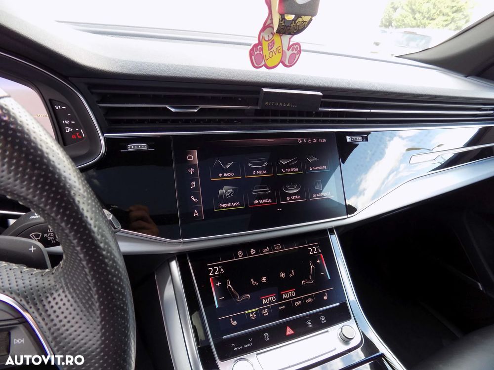 Audi Q8 3.0 50 TDI quattro Tiptronic MHEV - 25