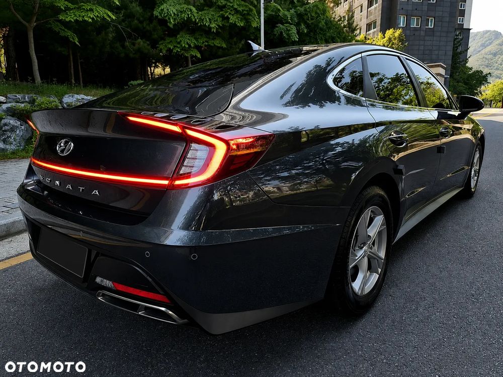 Hyundai Sonata - 6