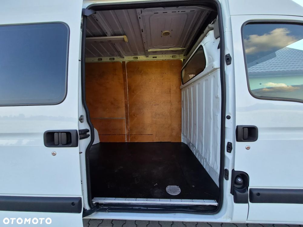 Renault Master - 24