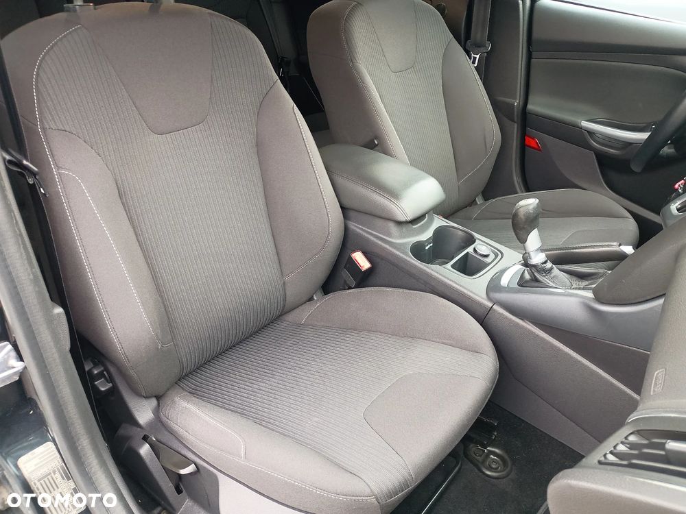 Ford Focus 1.6 EcoBoost Trend - 10