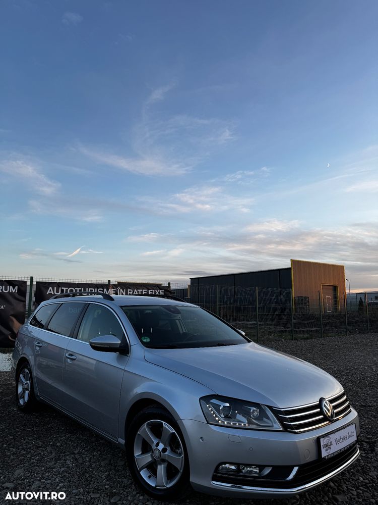 Volkswagen Passat Variant 2.0 TDI 4Motion DSG BlueMotion Tech Comfortline - 4