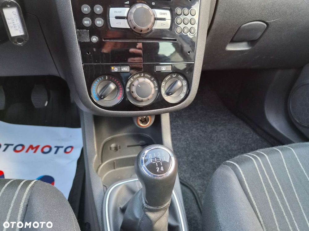 Opel Corsa - 21