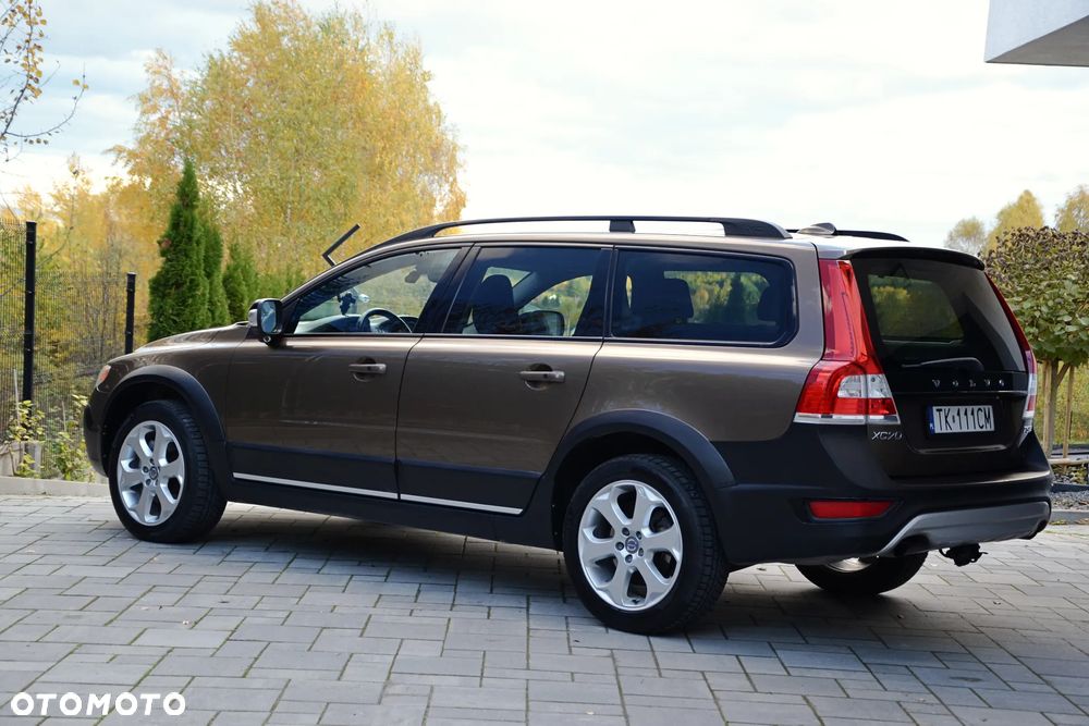 Volvo XC 70 T5 AWD Summum - 17
