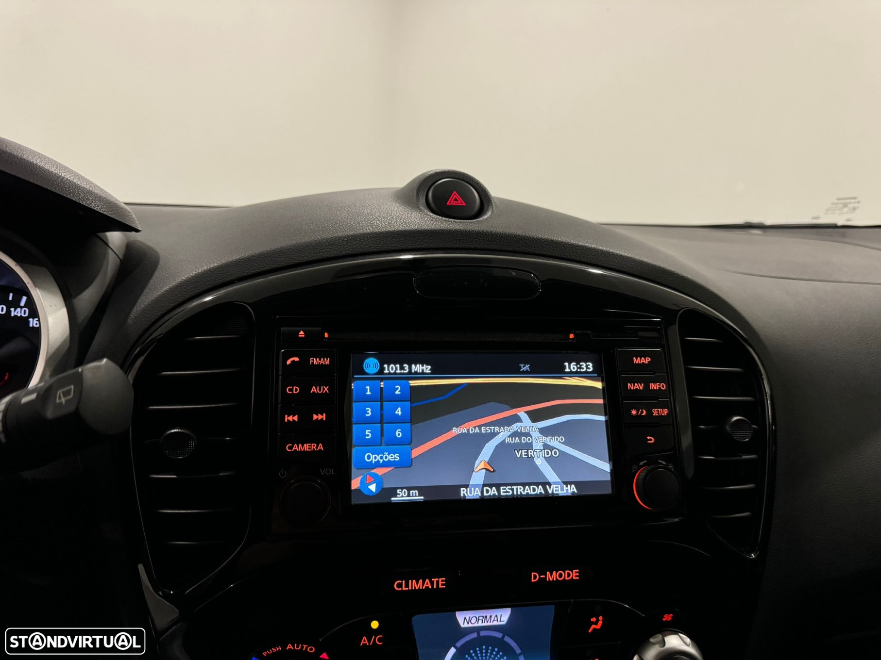 Nissan Juke 1.5 dCi N-Connecta - 9