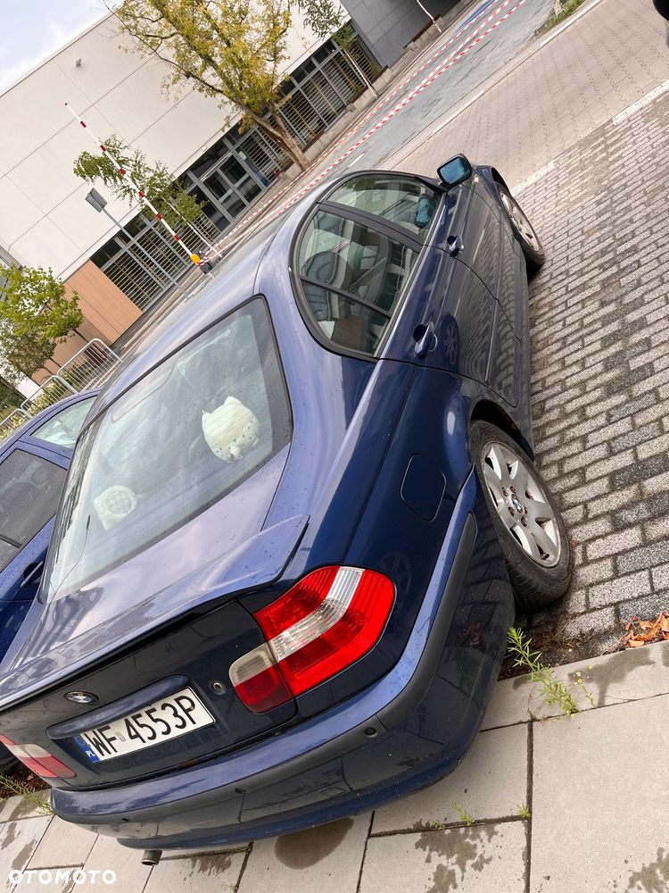 BMW Seria 3 318i - 21