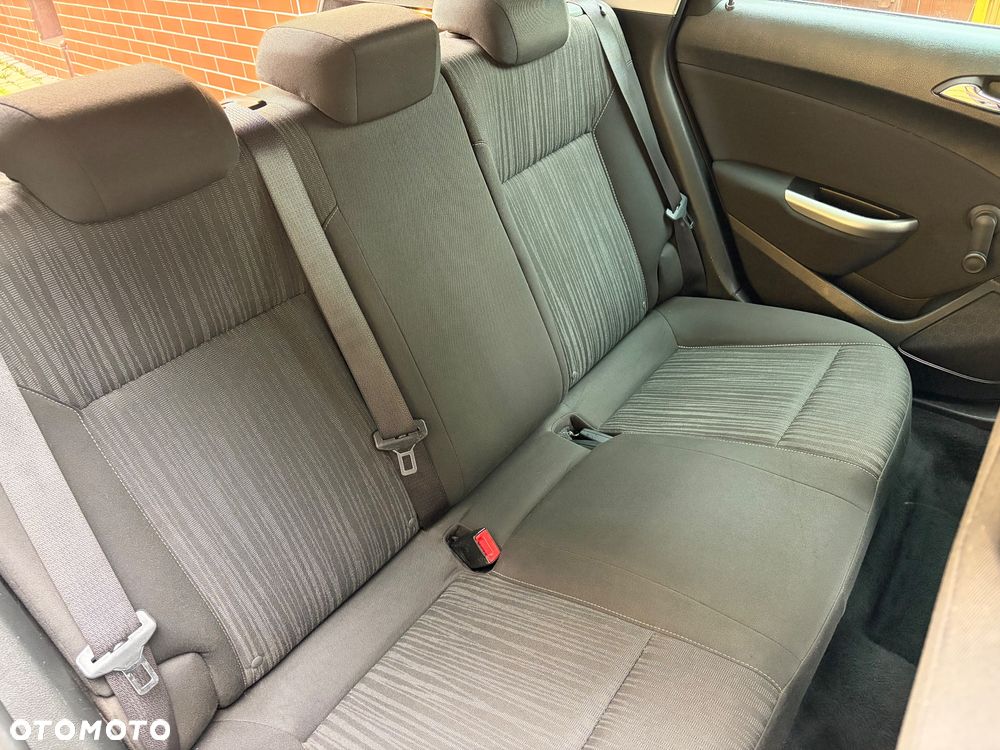 Opel Astra 1.6 Edition - 17