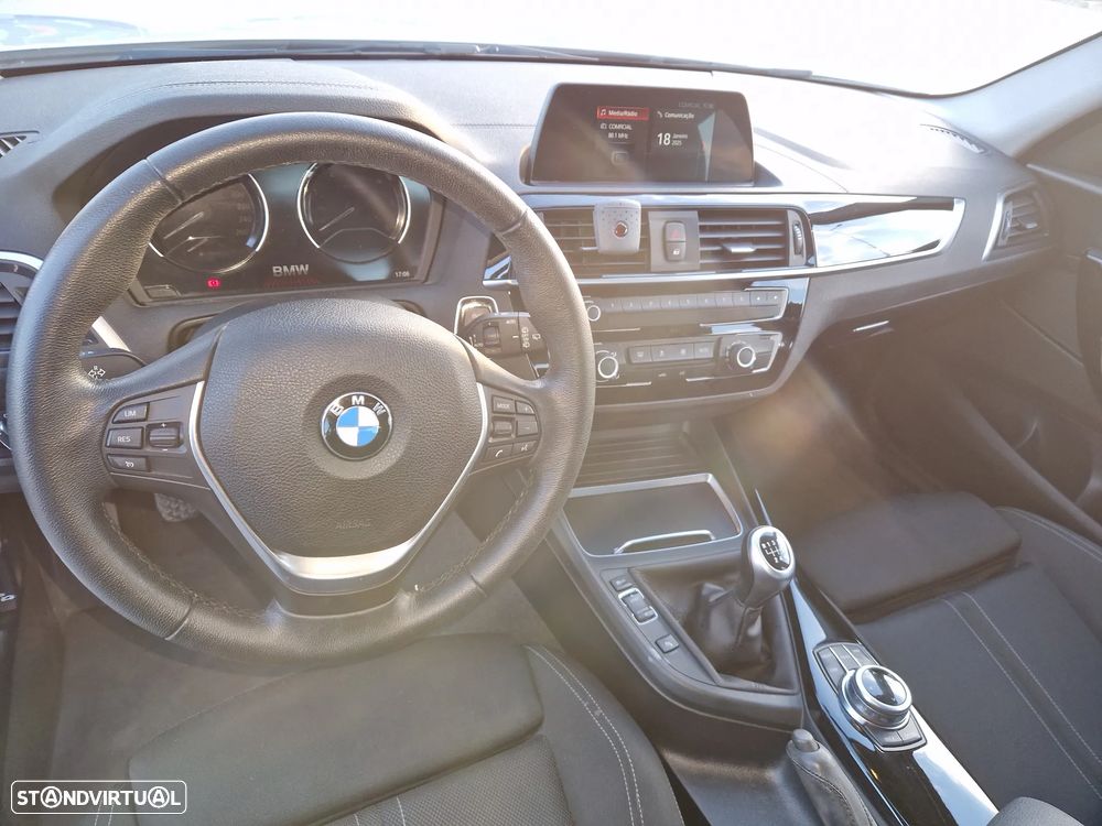 BMW 116 d Line Sport - 12