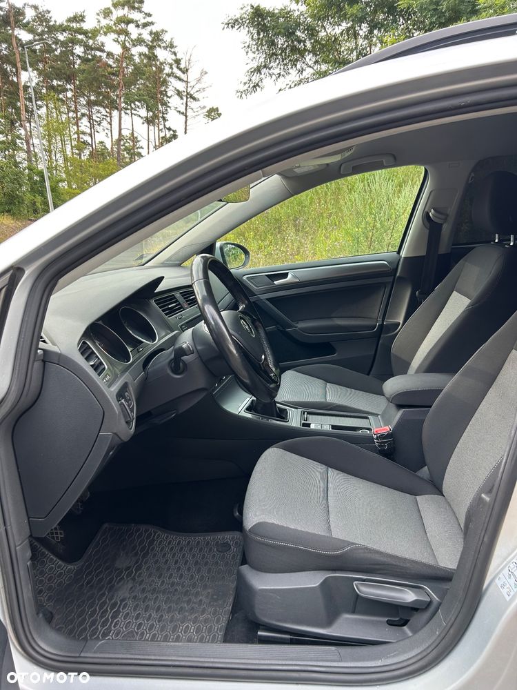 Volkswagen Golf 1.6 TDI BlueMotion Trendline - 9