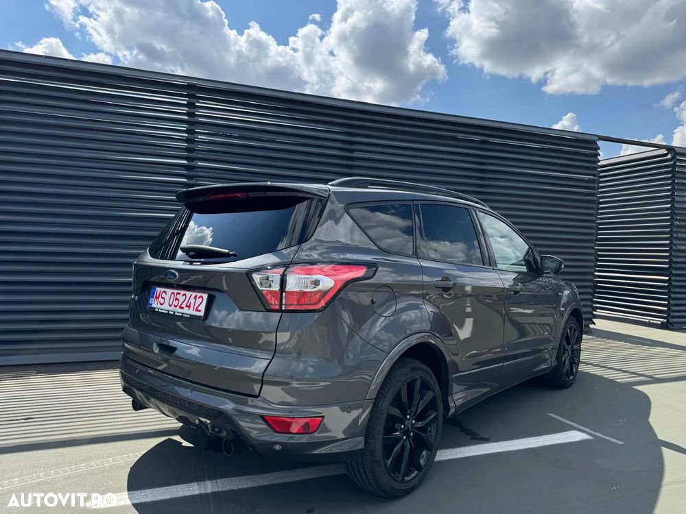 Ford Kuga 2.0 TDCi 4WD Powershift ST-Line - 10