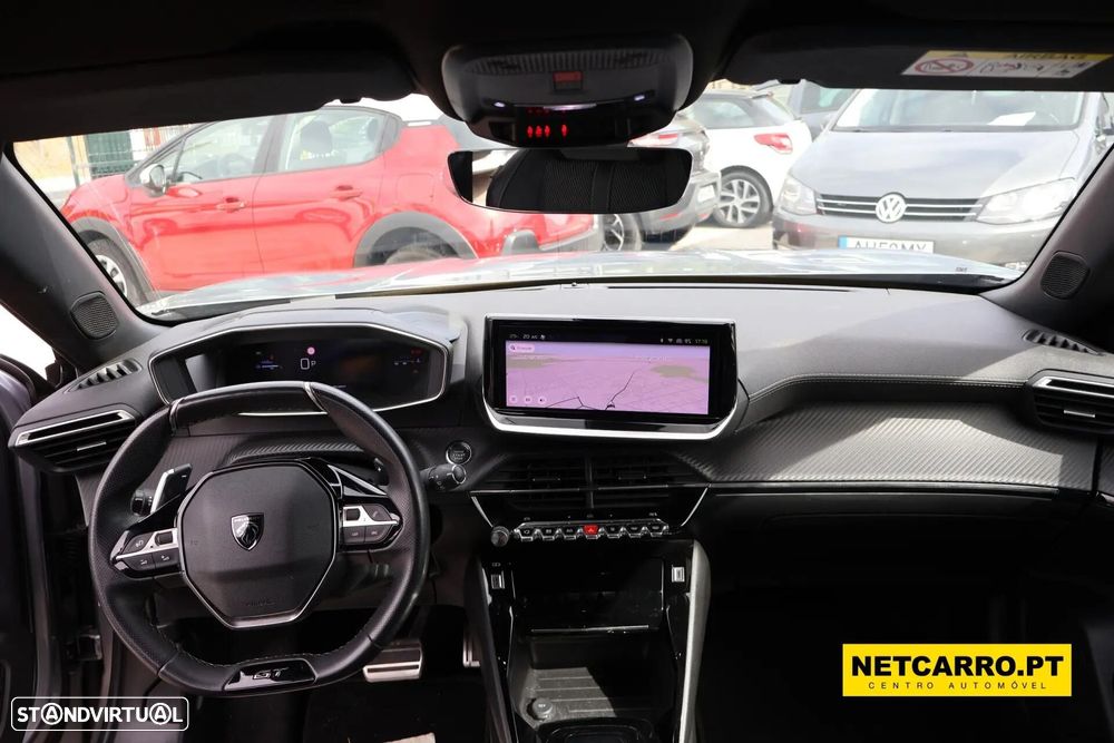 Peugeot 2008 PureTech 130 EAT8 GT Pack - 10
