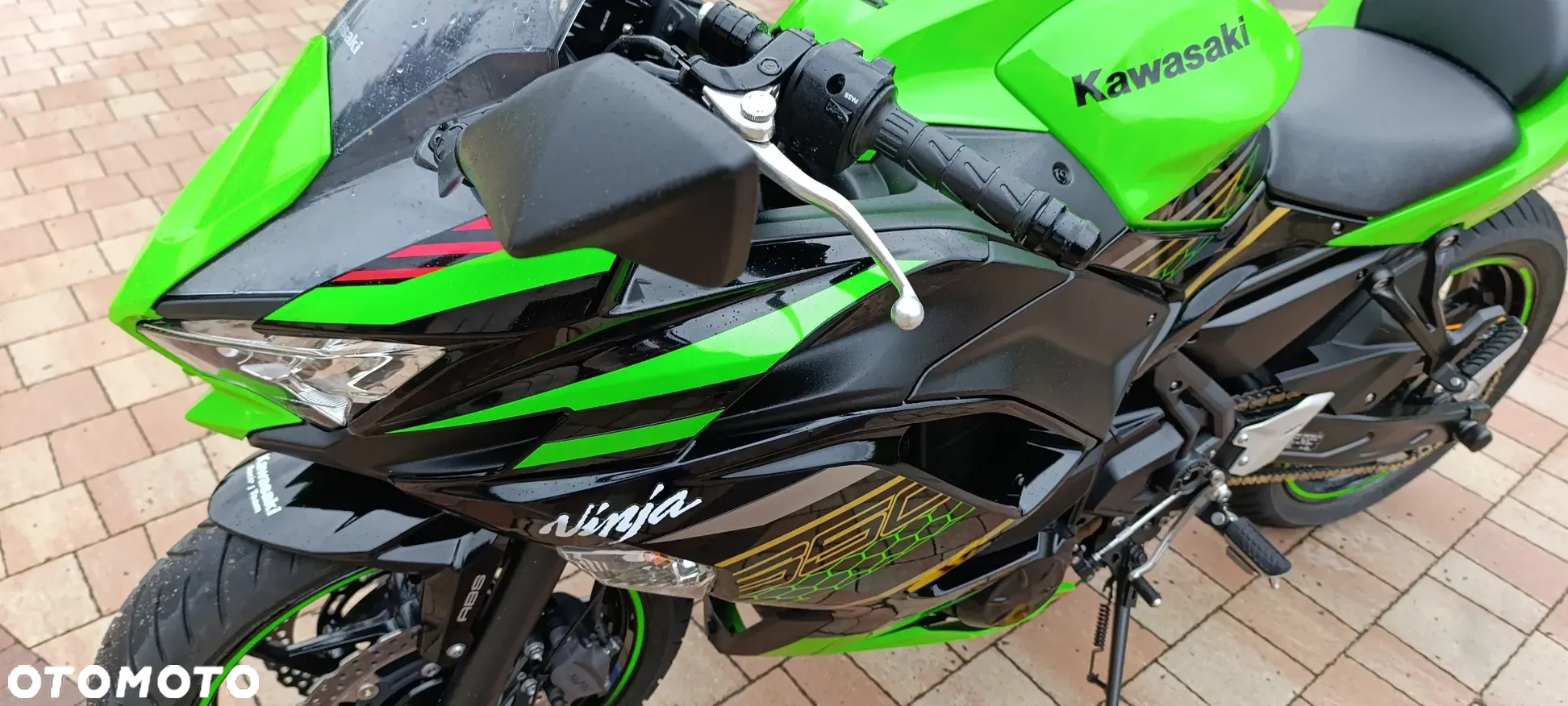 Kawasaki Versys 1000 - 16