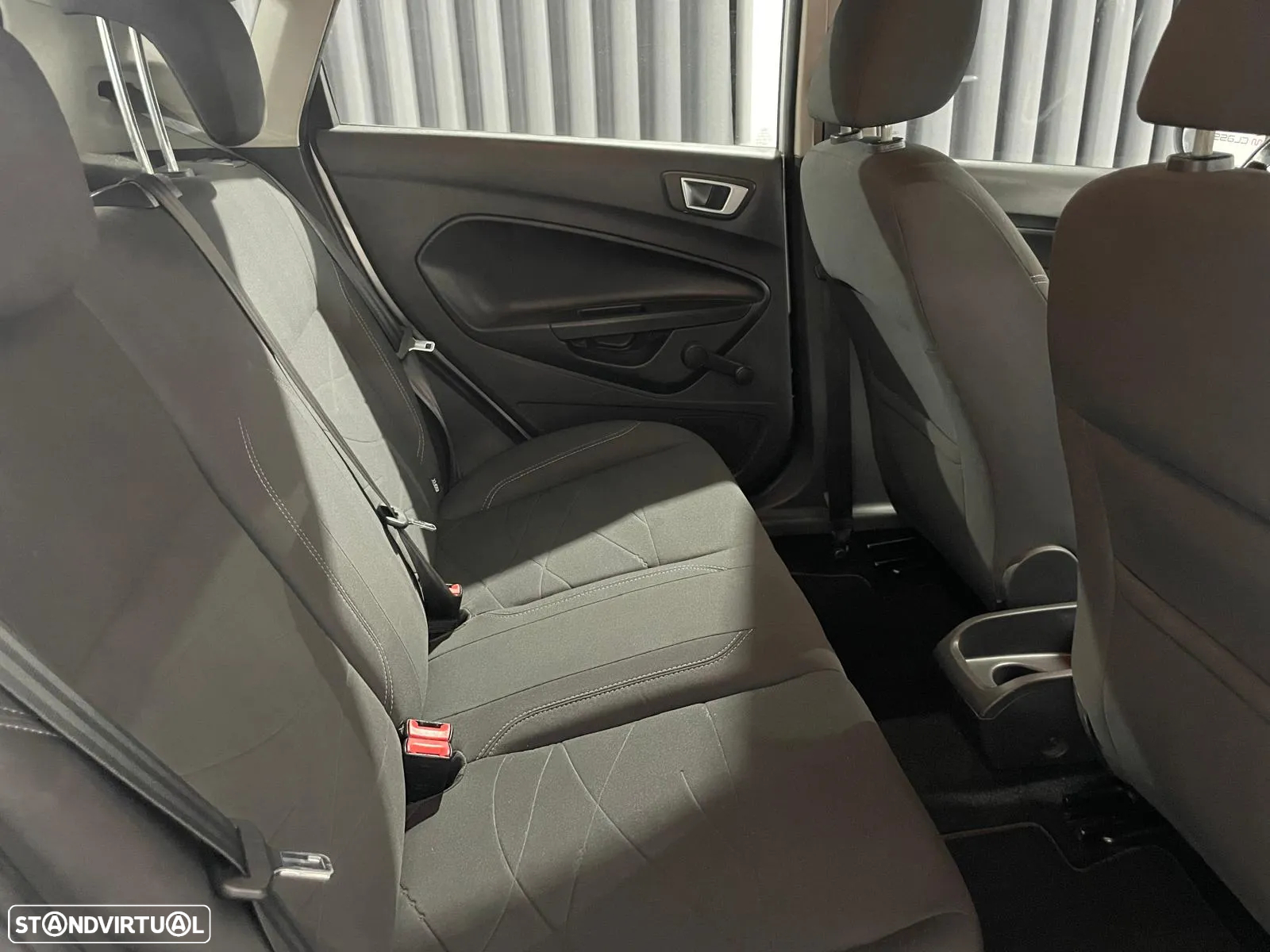 Ford Fiesta 1.5 TDCi Trend - 18
