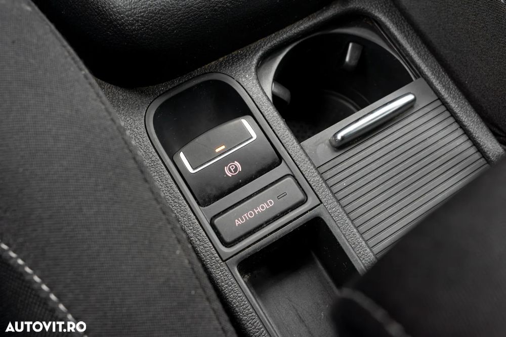 Volkswagen Tiguan 2.0 TDI DPF 4Motion BlueMotion Technology Cup Sport & Style - 25