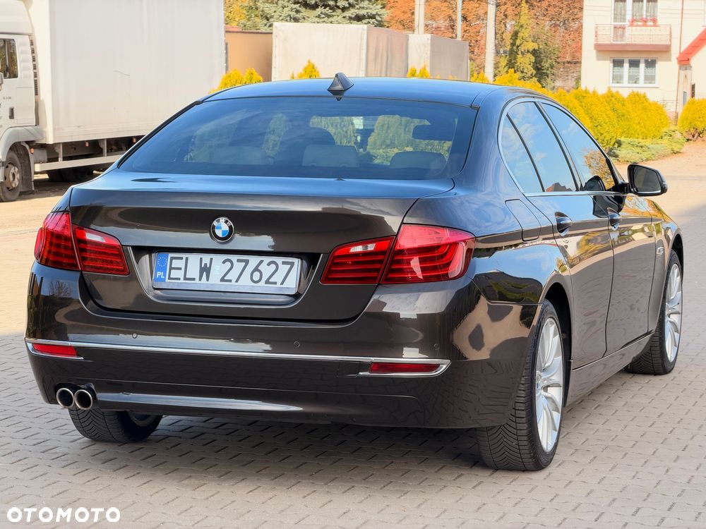 BMW Seria 5 530d xDrive Luxury Line - 4