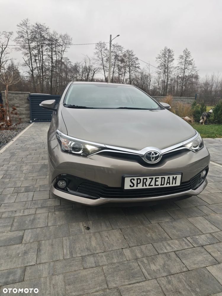 Toyota Auris 1.33 VVT-i Comfort - 4