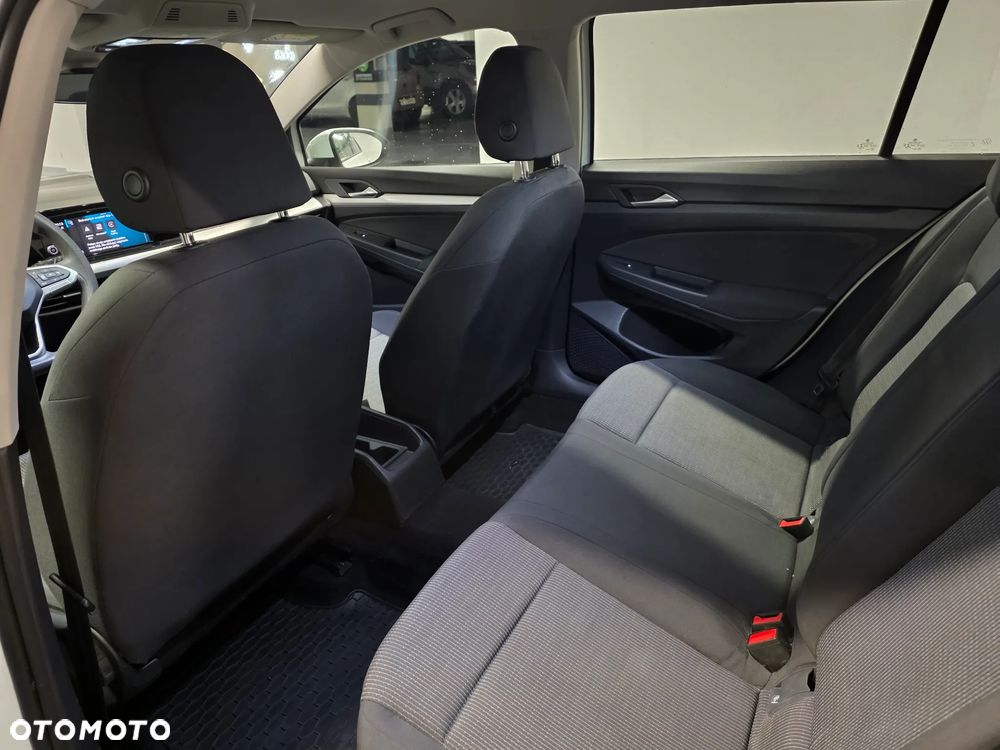 Volkswagen Golf 1.0 TSI - 23