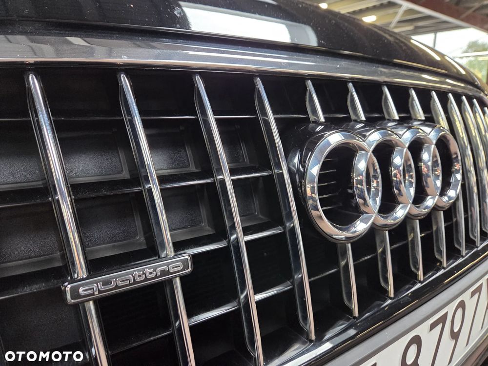 Audi Q5 2.0 TDI Quattro - 9