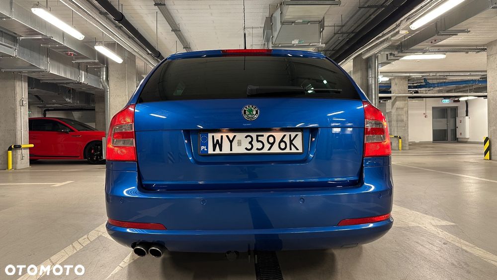 Skoda Octavia 2.0 TDI DPF RS - 27