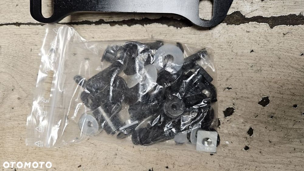 Stelaż pod kufer centralny Honda NT700 V Deauville  08Z51-MEW-800 - 4