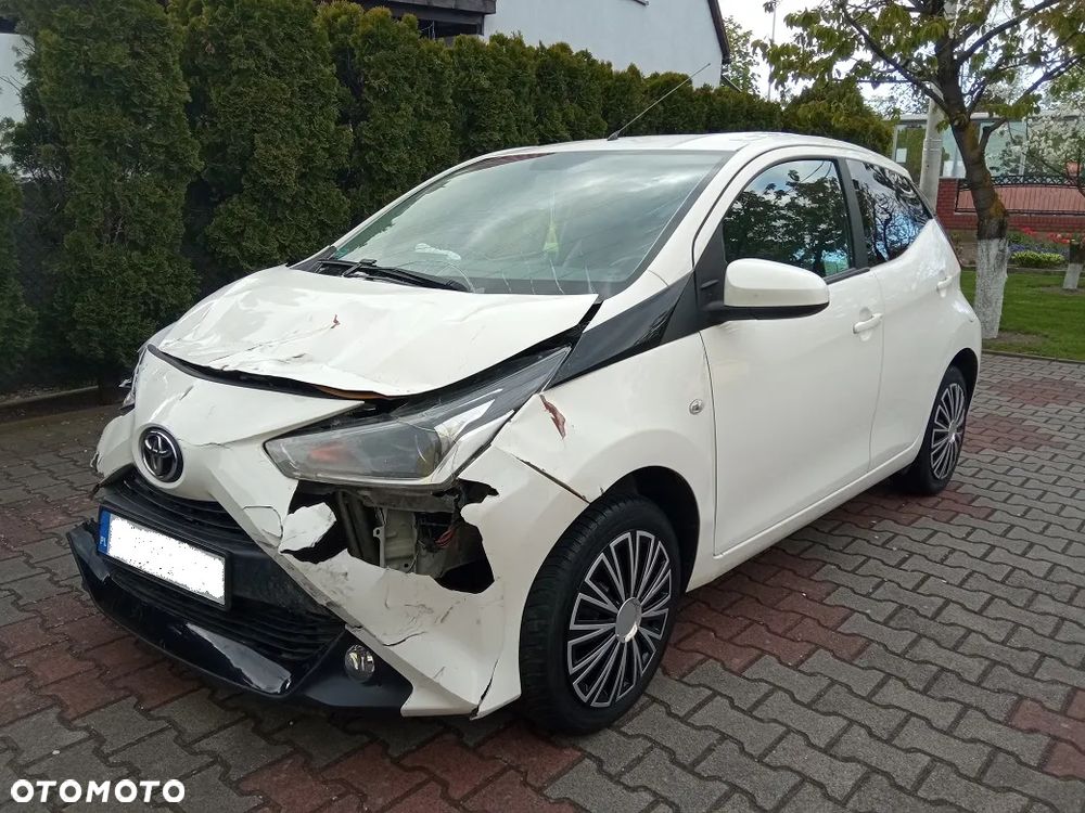Toyota Aygo x-style - 1