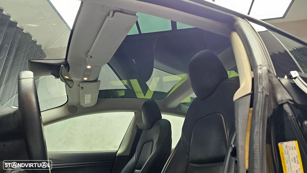 Tesla Model 3 Performance Dual Motor AWD - 21