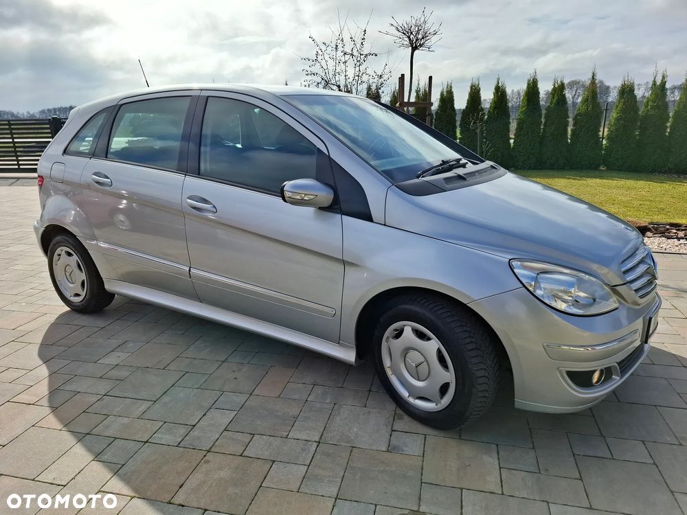 Mercedes-Benz Klasa B 170 Special Edition - 26