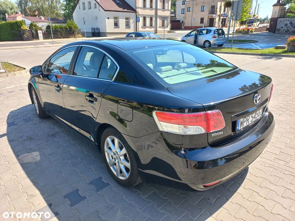 Toyota Avensis 2.0 Sol plus - 7